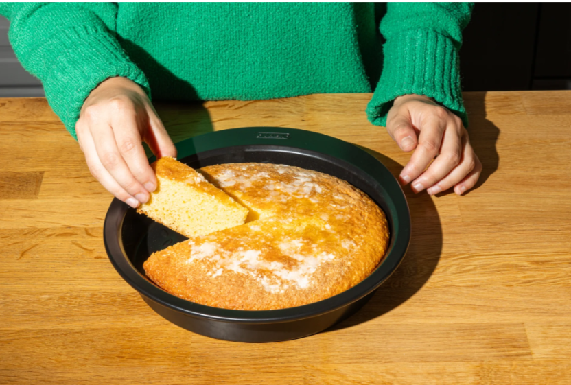 PYREX Glide Round Cake Pan 22 cm GL22BA6