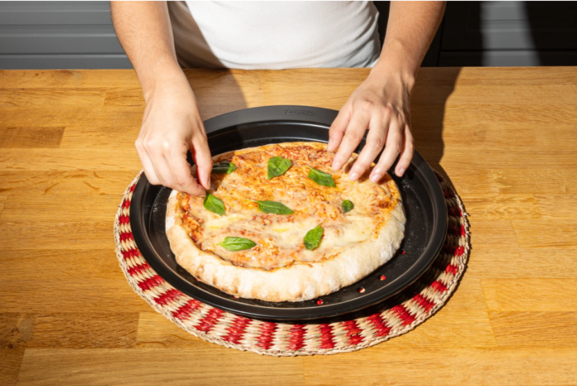 PYREX Glide Pizza Pan 31 cm GL31BZ6