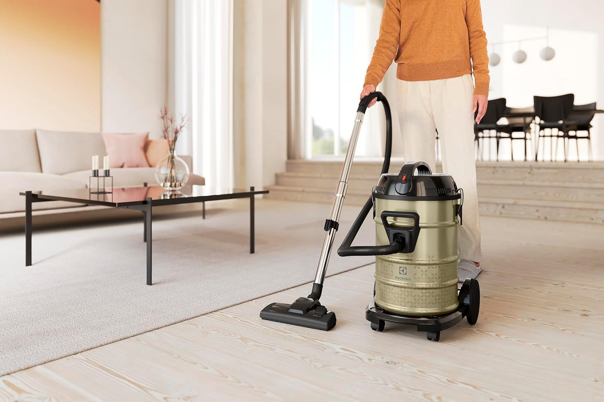 ELECTROLUX Vacuum Cleaner 2300W EFW51712