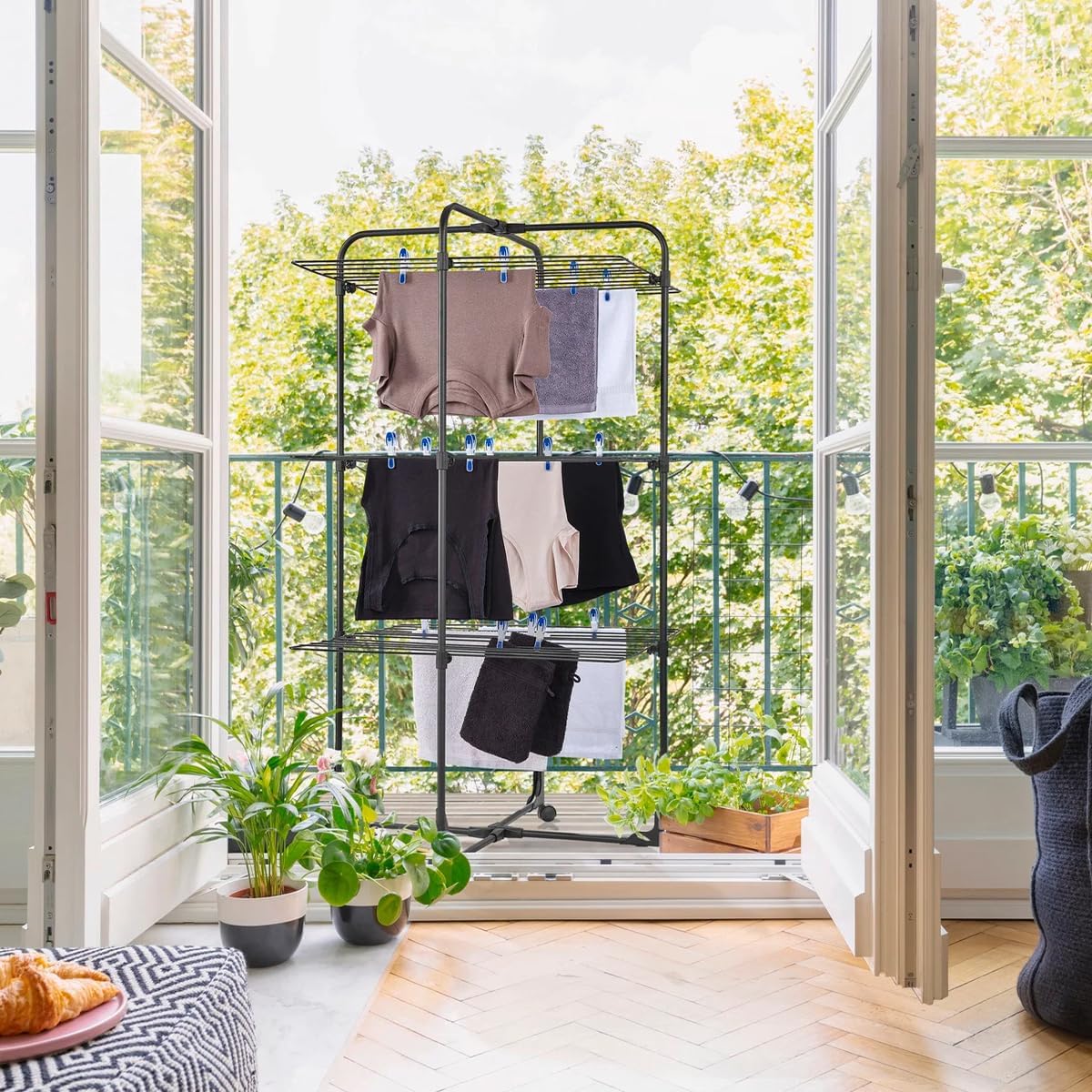 LEIFHEIT 81470 Tower Dryer Classic Tower 270 Black