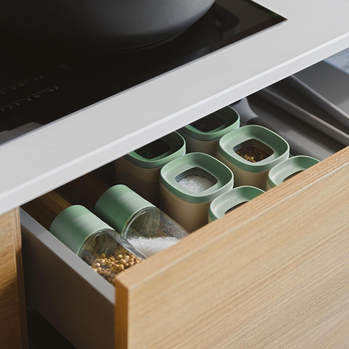 BERGHOFF 2 pc Grinder And Shaker Set Balance 3950403