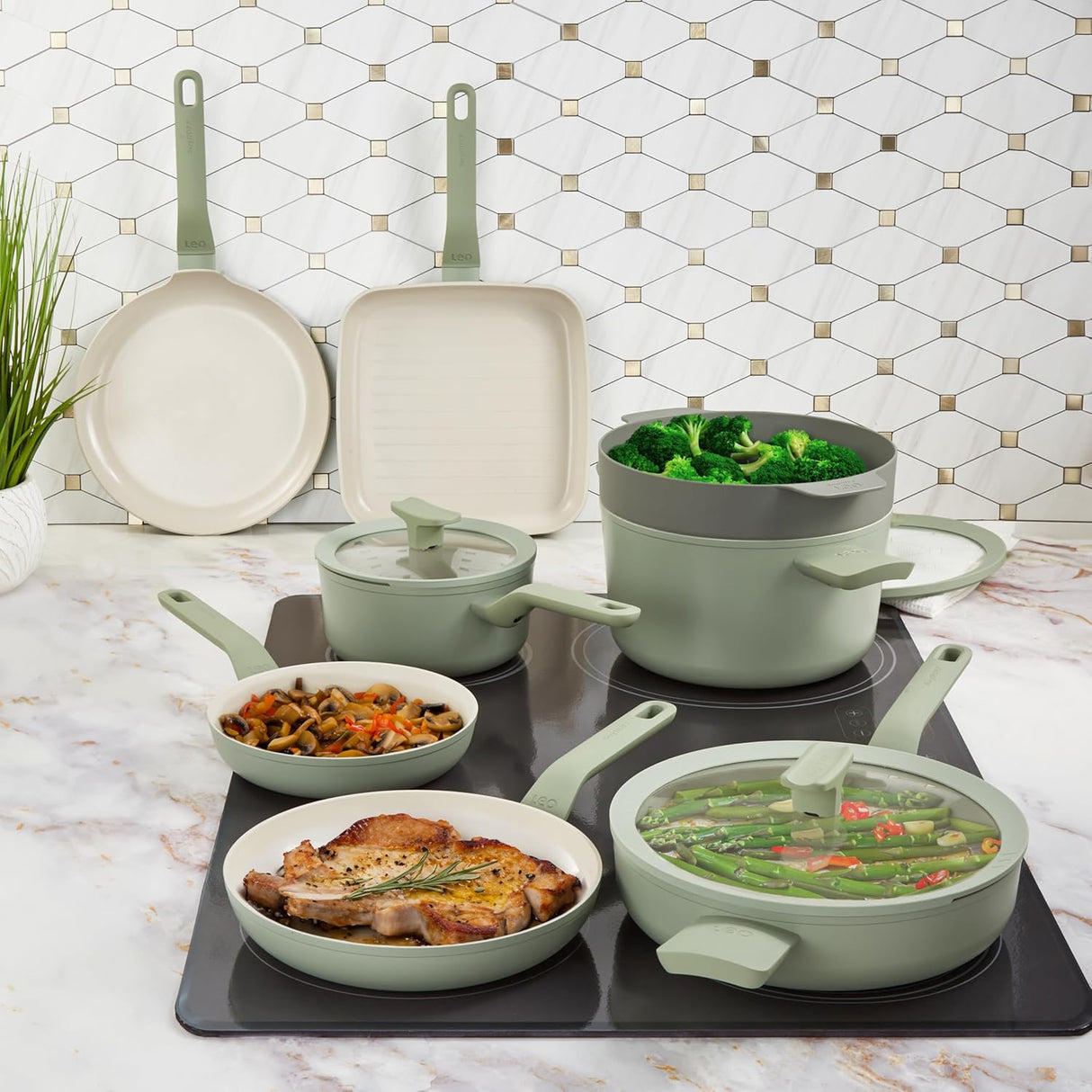 BERGHOFF 2 In 1 Steamer & Strainer Balance 24cm (Nylon) 3950476