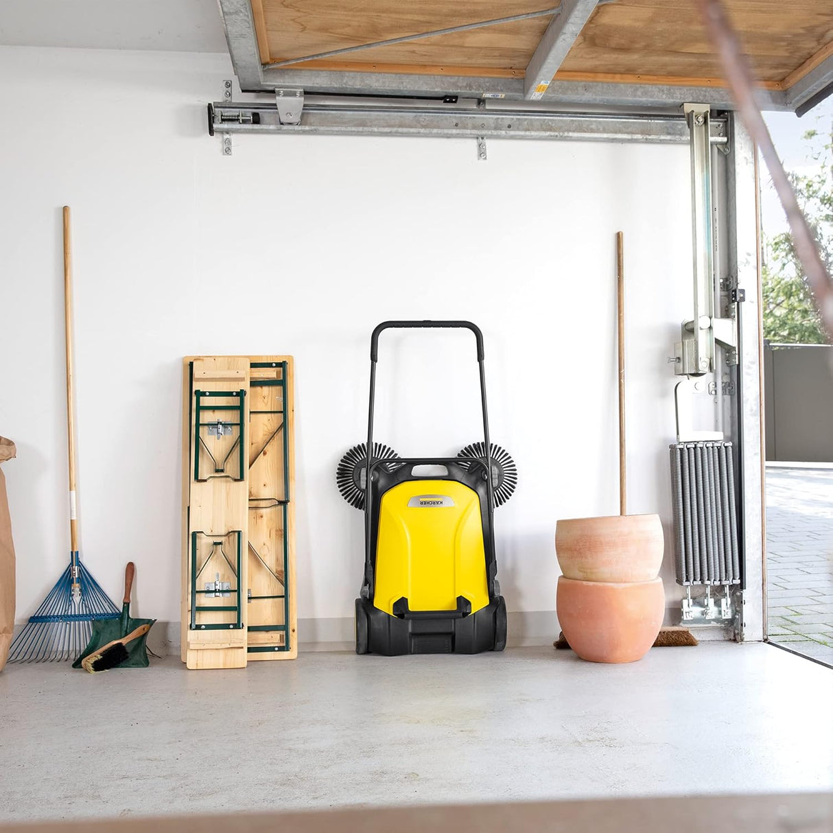 KARCHER Push Sweeper S 4 Twin 1.766-360.0