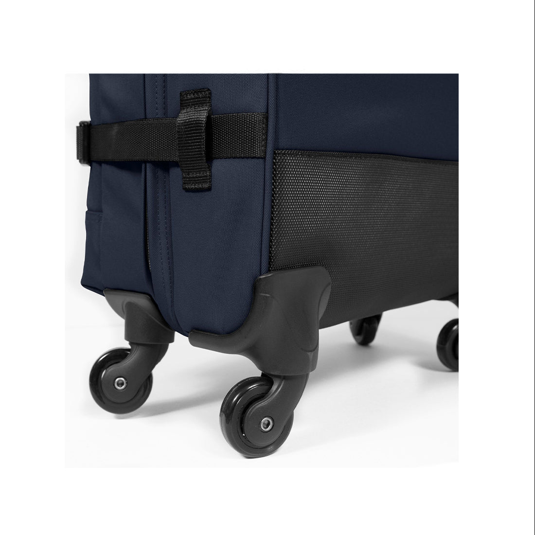 EK00080LL831_TRANS4_S_Ultra_Marine_One_Size_eastpak_magnet_shop