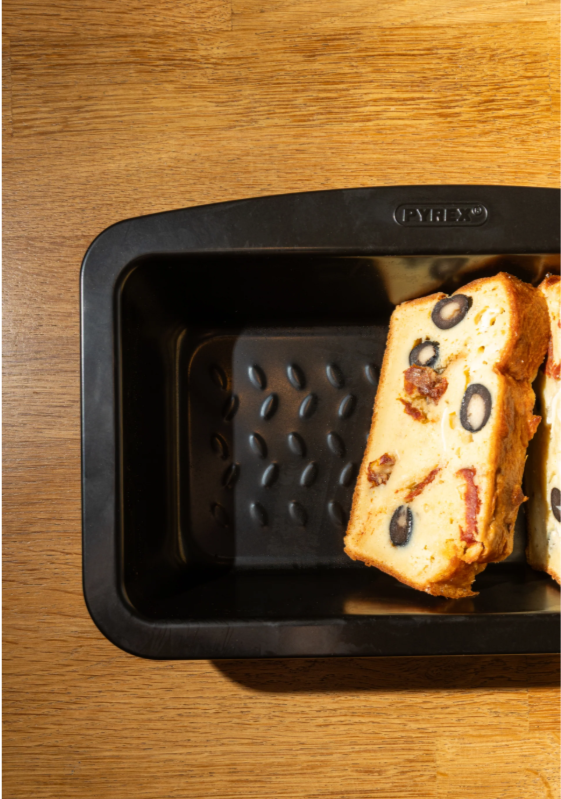 PYREX Glide Loaf Pan 24 cm GL24BL6