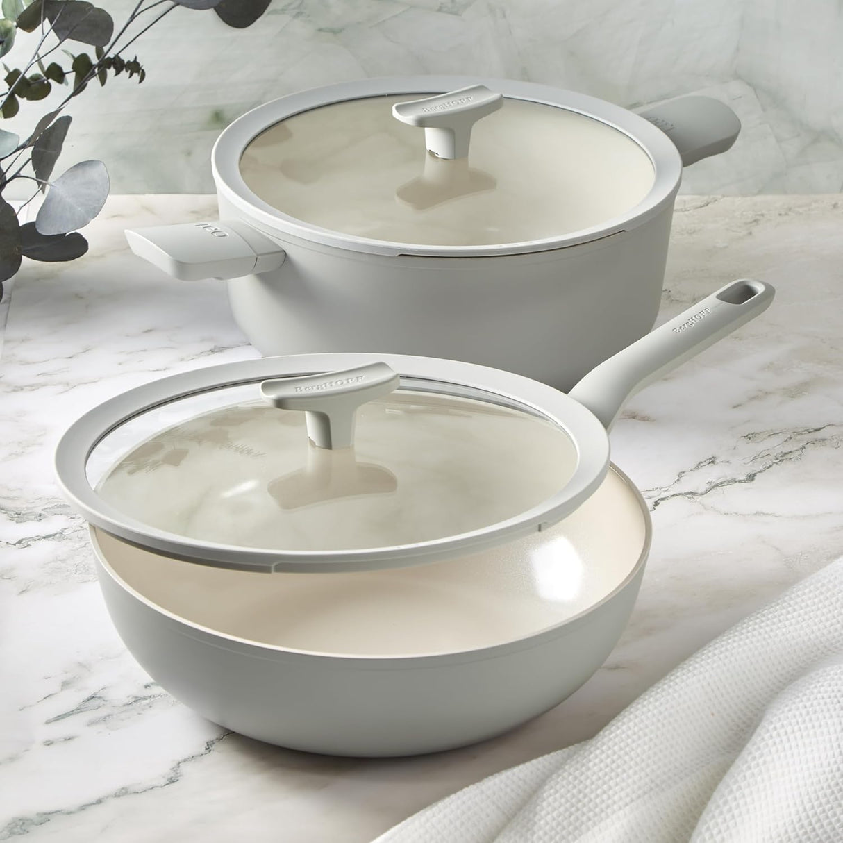BERGHOFF Covered Wok Balance Moonmist 28cm 3950432