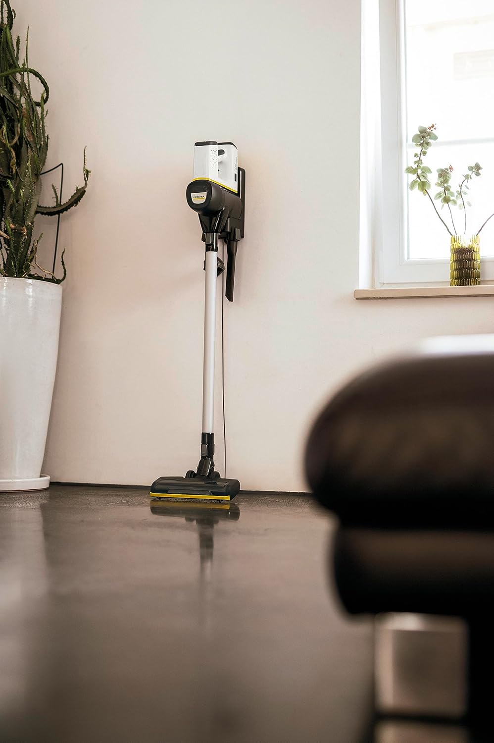KARCHER Vacuum Cleaner VC 6 Cordless ourFamily 1.198-671.0