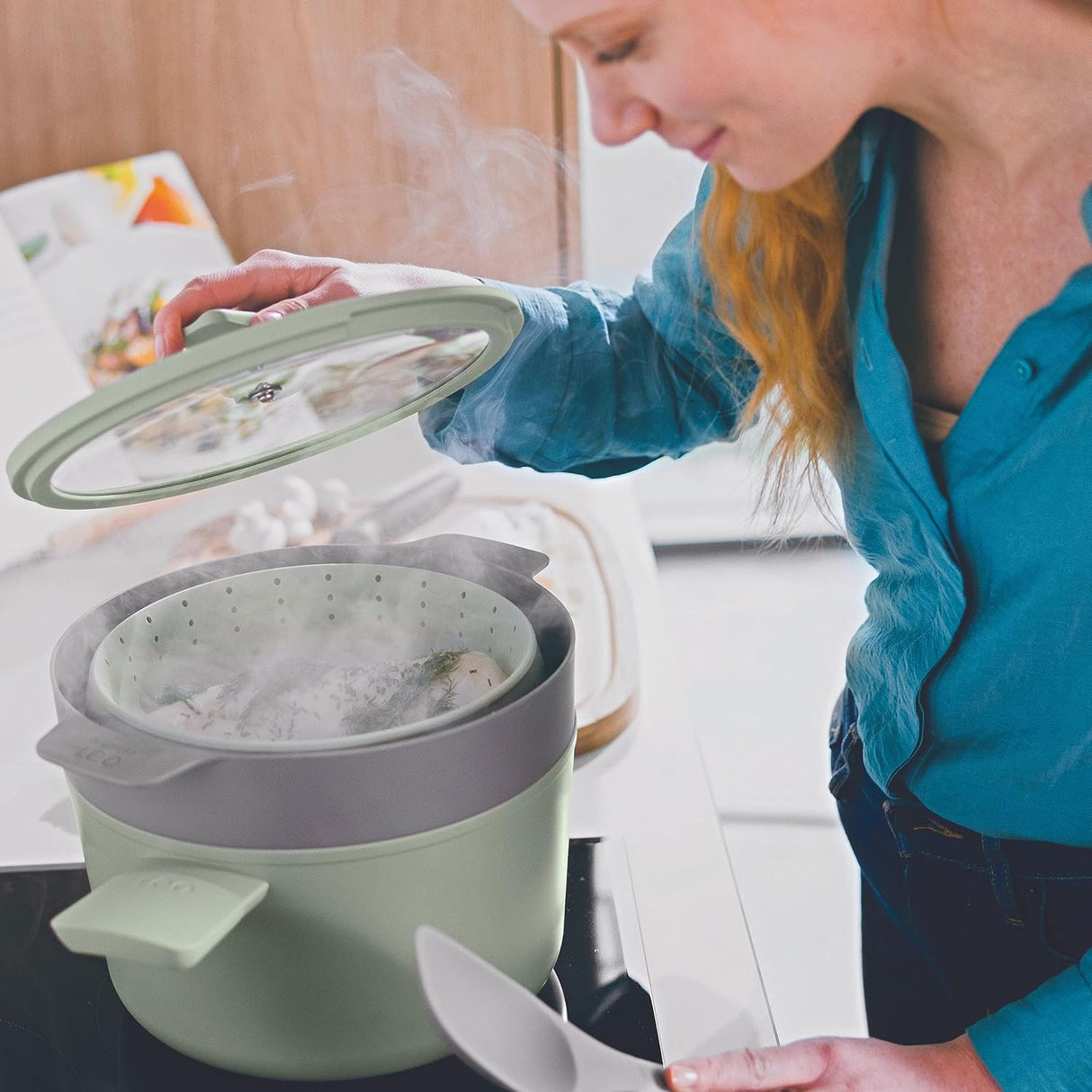 BERGHOFF 2 In 1 Steamer & Strainer Balance 24cm (Nylon) 3950476