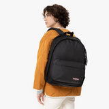 EASTPAK Out Of Office Black EK767008