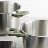 BERGHOFF 8-pc Cookware Set Bolt 3950637