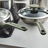 BERGHOFF 8-pc Cookware Set Bolt 3950637