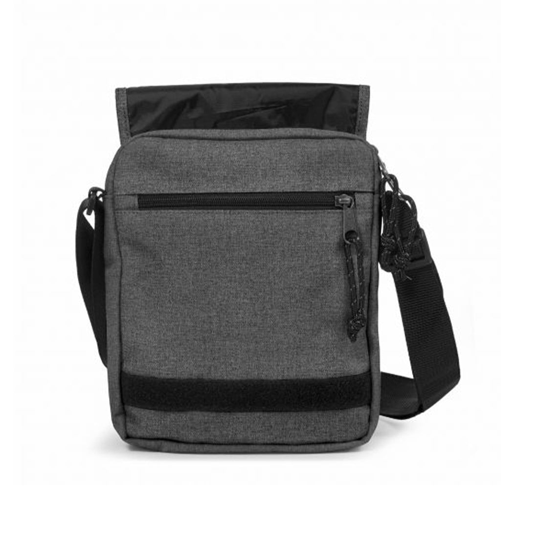 EK74677H_FLEX_Black_Denim_-_EASTPAK_-_Magnet_Shop_-2